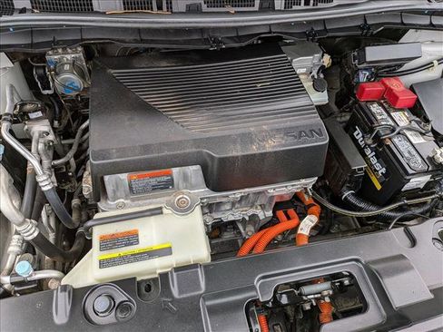 Used 2019 Nissan Leaf SL Plus image 21