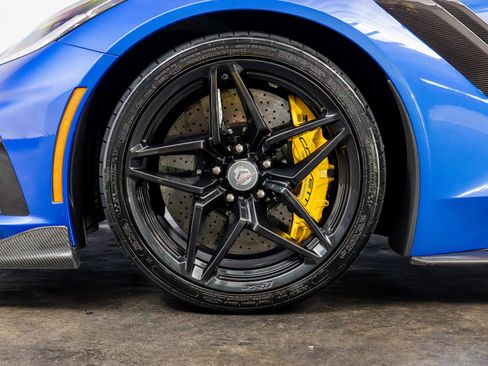 Used 2019 Chevrolet Corvette ZR1 RWD image 10