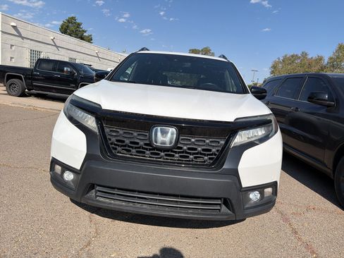 Used 2020 Honda Passport Touring image 2