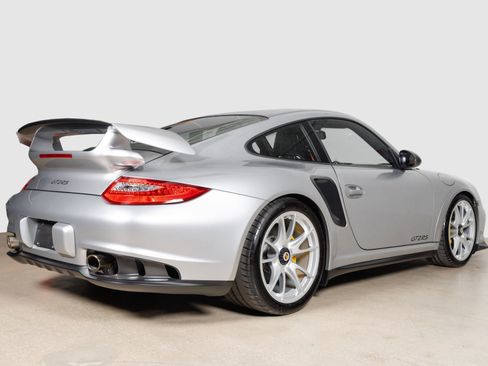Used 2011 Porsche 911 GT2 RS image 10