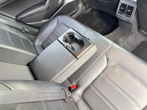 Used 2013 Volkswagen Passat 2.5 SE FWD image 42