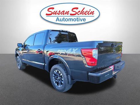 Used 2018 Nissan Titan PRO-4X image 28