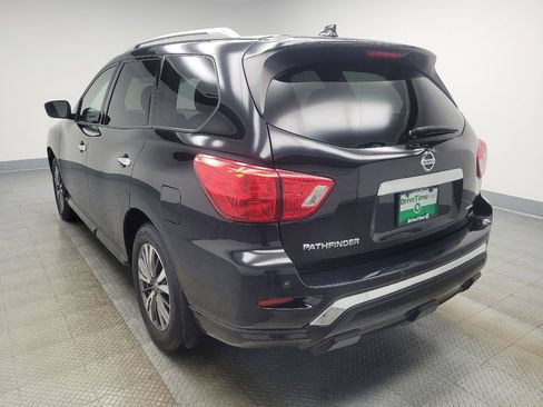 Used 2019 Nissan Pathfinder S image 5