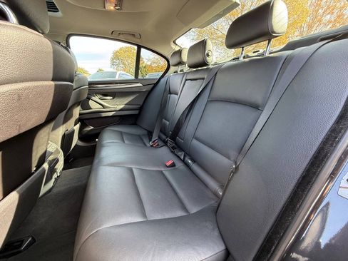 Used 2013 BMW 528i xDrive Sedan AWD/4WD image 9