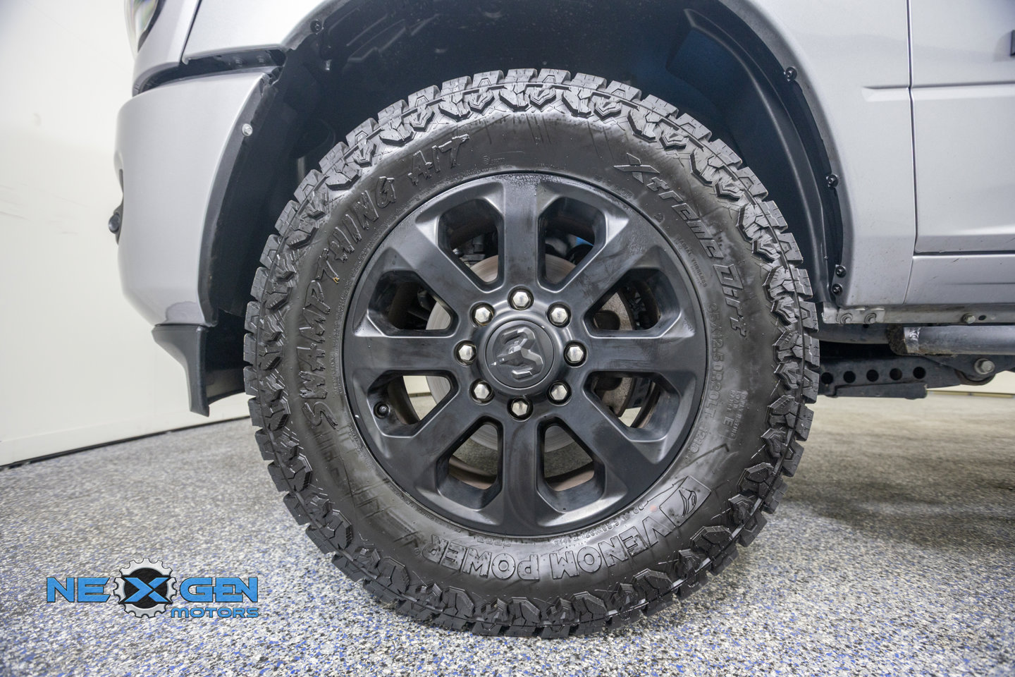 Used 2024 RAM 2500 Big Horn w/ Night Edition AWD/4WD image 48