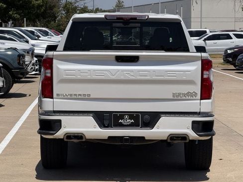 Used 2023 Chevrolet Silverado 1500 High Country w/ Technology Package AWD/4WD image 5