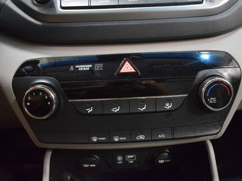 Used 2017 Hyundai Tucson SE image 21
