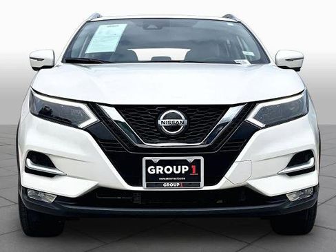 Certified 2022 Nissan Rogue Sport SL w/ Premium Package AWD/4WD image 4