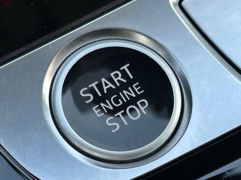 Used 2025 Audi Q7 3.0T Prestige image 34