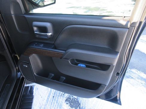 Used 2017 GMC Sierra 1500 Denali image 25