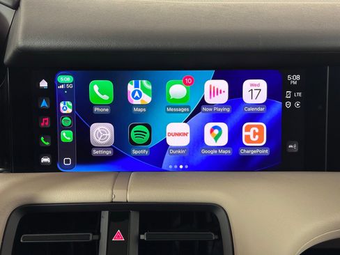 Used 2023 Porsche Taycan 4S image 3