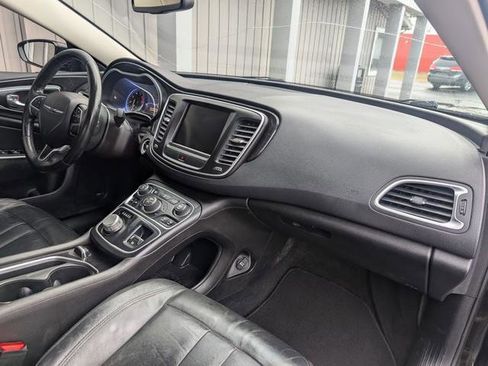 Used 2015 Chrysler 200 C w/ Sun/Sound Group image 21