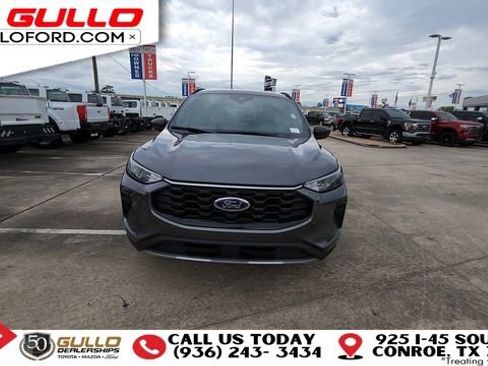 Used 2025 Ford Escape ST-Line AWD/4WD image 3