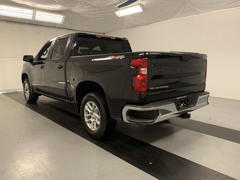 Used 2023 Chevrolet Silverado 1500 LT AWD/4WD image 4