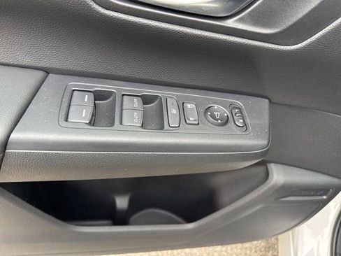 Certified 2024 Honda CR-V EX image 19