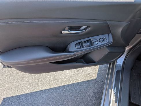 Used 2020 Nissan Sentra S FWD image 10