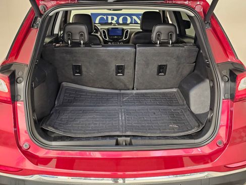 Used 2019 Chevrolet Equinox Premier image 32