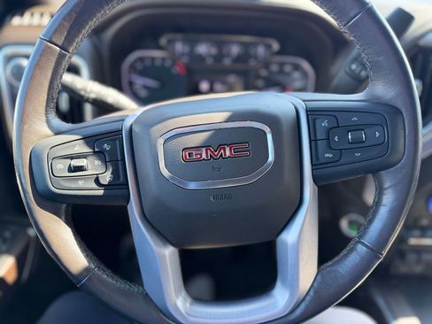 Used 2019 GMC Sierra 1500 SLT w/ SLT Premium Plus Package AWD/4WD image 10