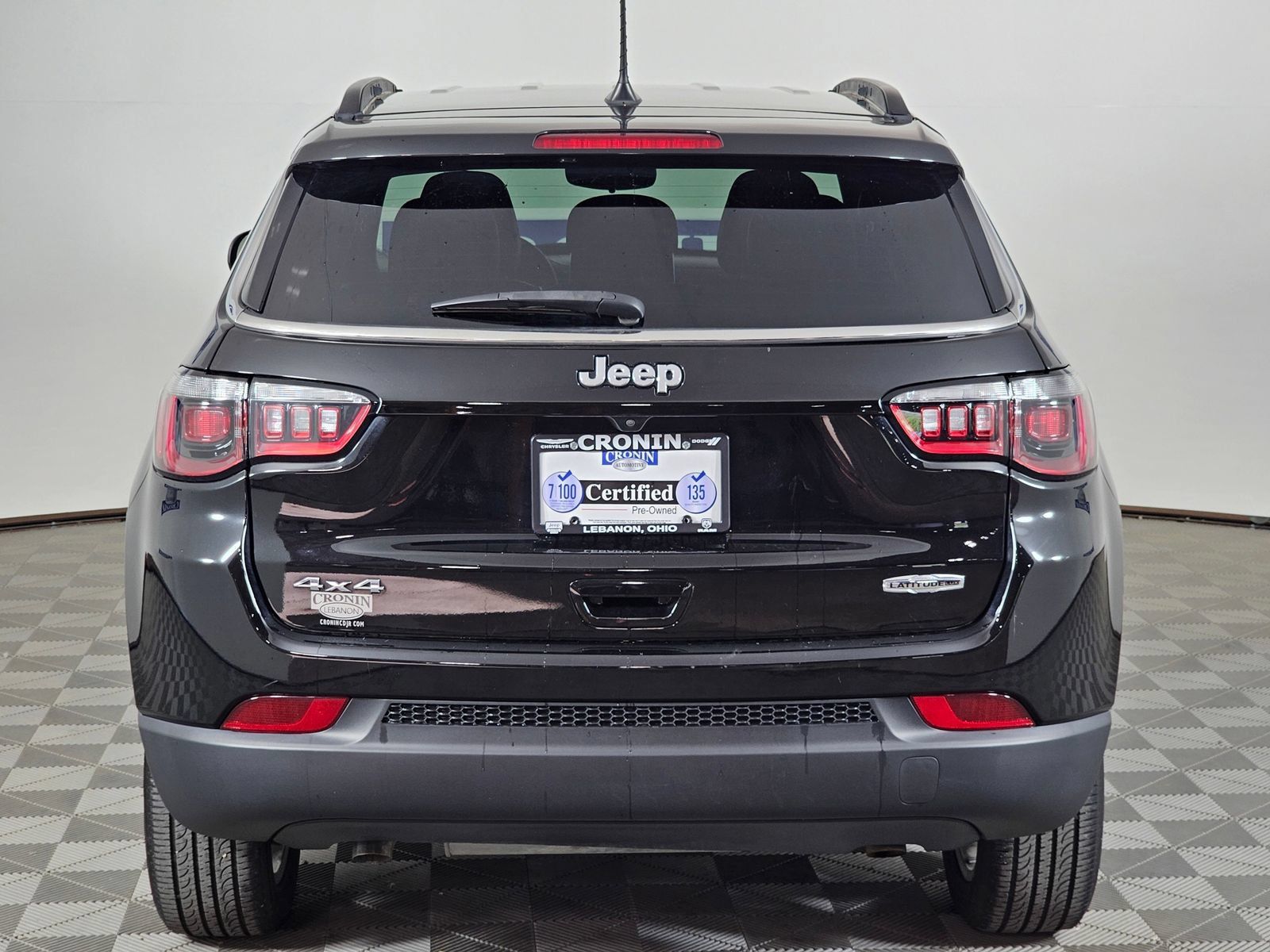 Used 2024 Jeep Compass Latitude AWD/4WD image 29