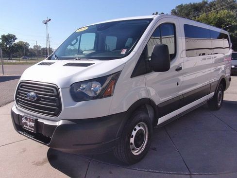 Used 2019 Ford Transit 350 XL image 12