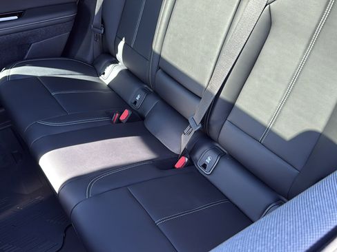 New 2025 Cadillac Optiq Luxury 1 w/ LPO, Floor Liner Package image 28