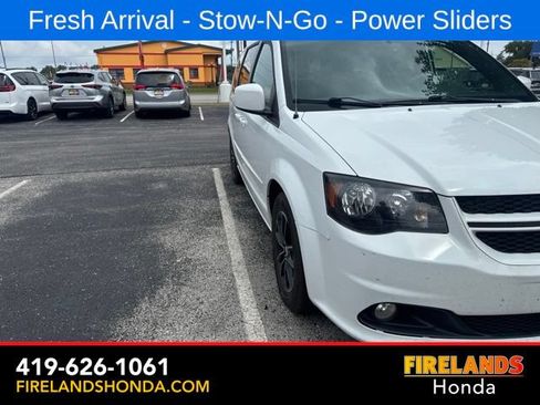 Used 2017 Dodge Grand Caravan GT FWD image 10
