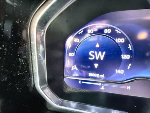 Used 2023 Chevrolet Silverado 1500 RST image 12