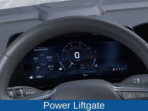 New 2026 Chevrolet Suburban LT image 18