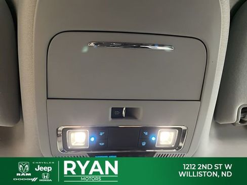 Used 2024 Ford F250 Lariat w/ Sport Appearance Package image 38