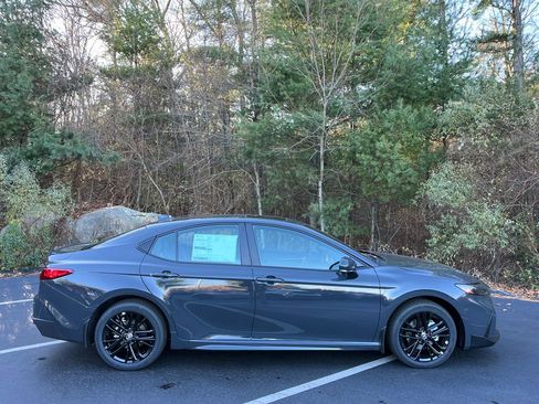 New 2026 Toyota Camry SE w/ Convenience Package image 6