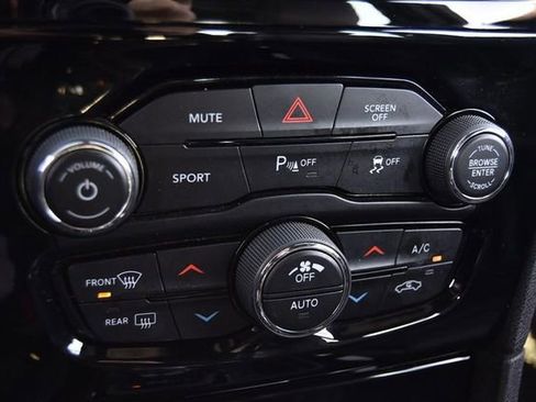 Used 2023 Chrysler 300 S image 16