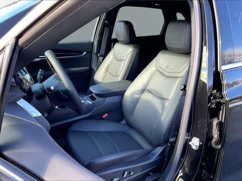 New 2026 Cadillac XT5 Premium Luxury w/ Driver Assist Package FWD image 10