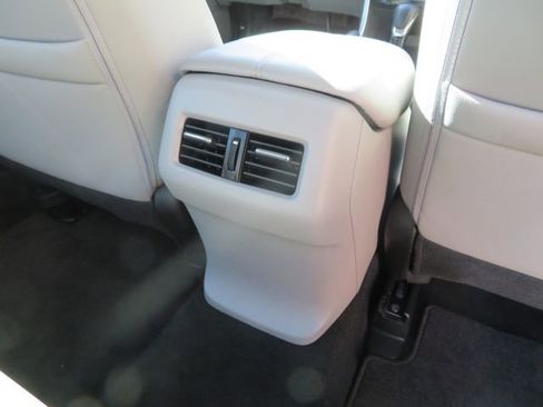 Used 2017 Honda Accord EX-L image 16