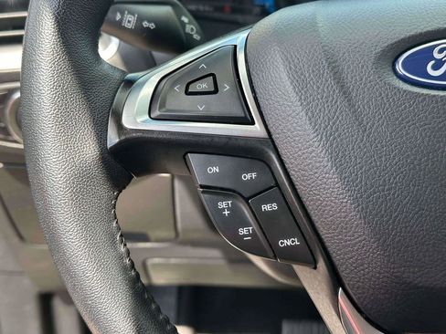 Certified 2024 Ford Edge SEL AWD/4WD image 21