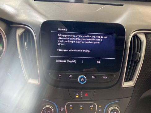 Certified 2025 Chevrolet Malibu LT FWD image 22