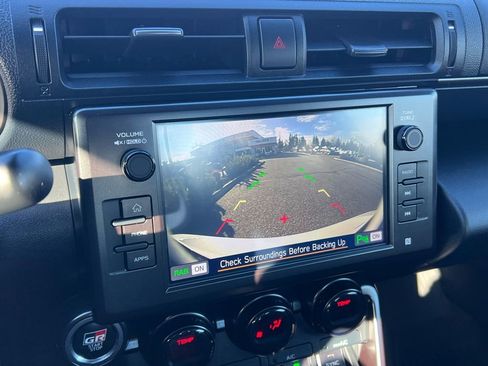 Used 2024 Toyota GR86 TRUENO Edition image 25