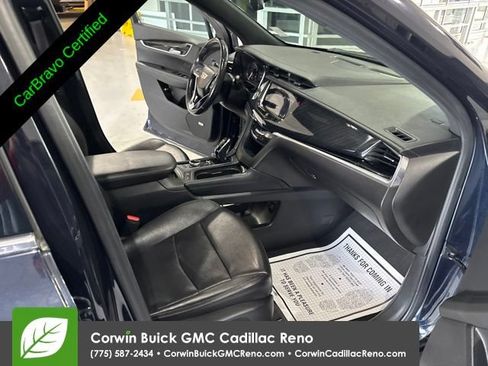 Used 2021 Cadillac XT6 Premium Luxury AWD/4WD image 36