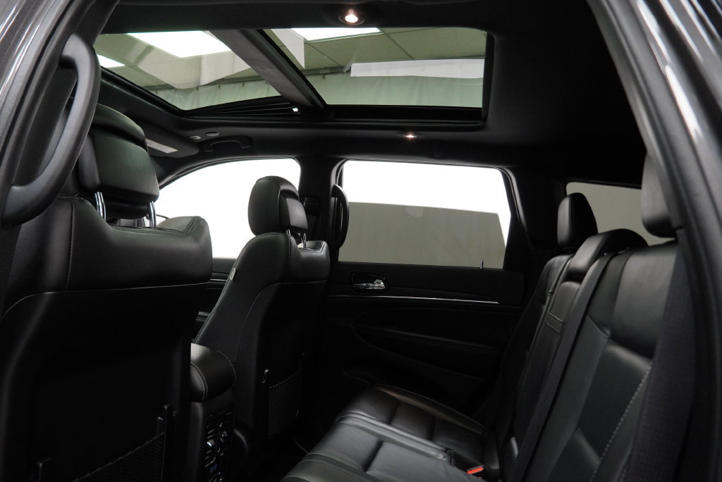 Certified 2021 Jeep Grand Cherokee Limited w/ Quick Order Package 28K 80th AWD/4WD image 4