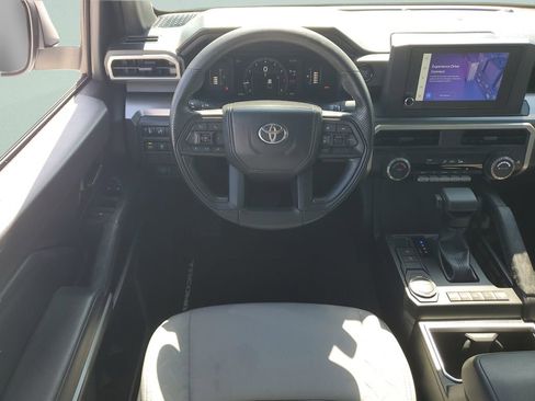 Used 2025 Toyota Tacoma SR5 RWD image 12
