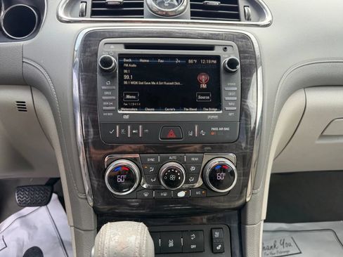 Used 2017 Buick Enclave Premium FWD image 22