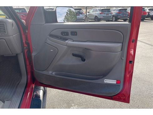 Used 2004 GMC Sierra 2500 SLT image 23