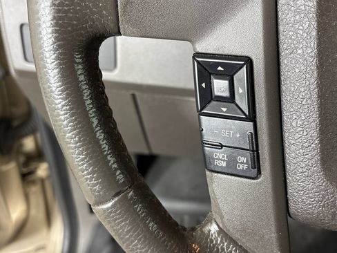 Used 2013 Ford F150 XLT w/ XLT Chrome Pkg RWD image 17
