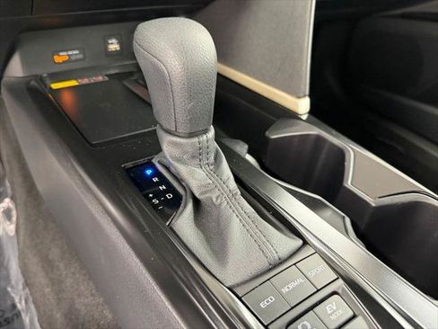 Certified 2026 Toyota Camry LE FWD image 30
