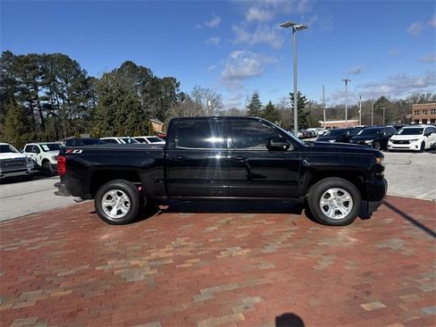 Used 2018 Chevrolet Silverado 1500 LT w/ Texas Edition image 37