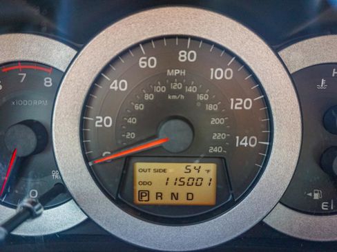 Used 2008 Toyota RAV4 Limited AWD/4WD image 12