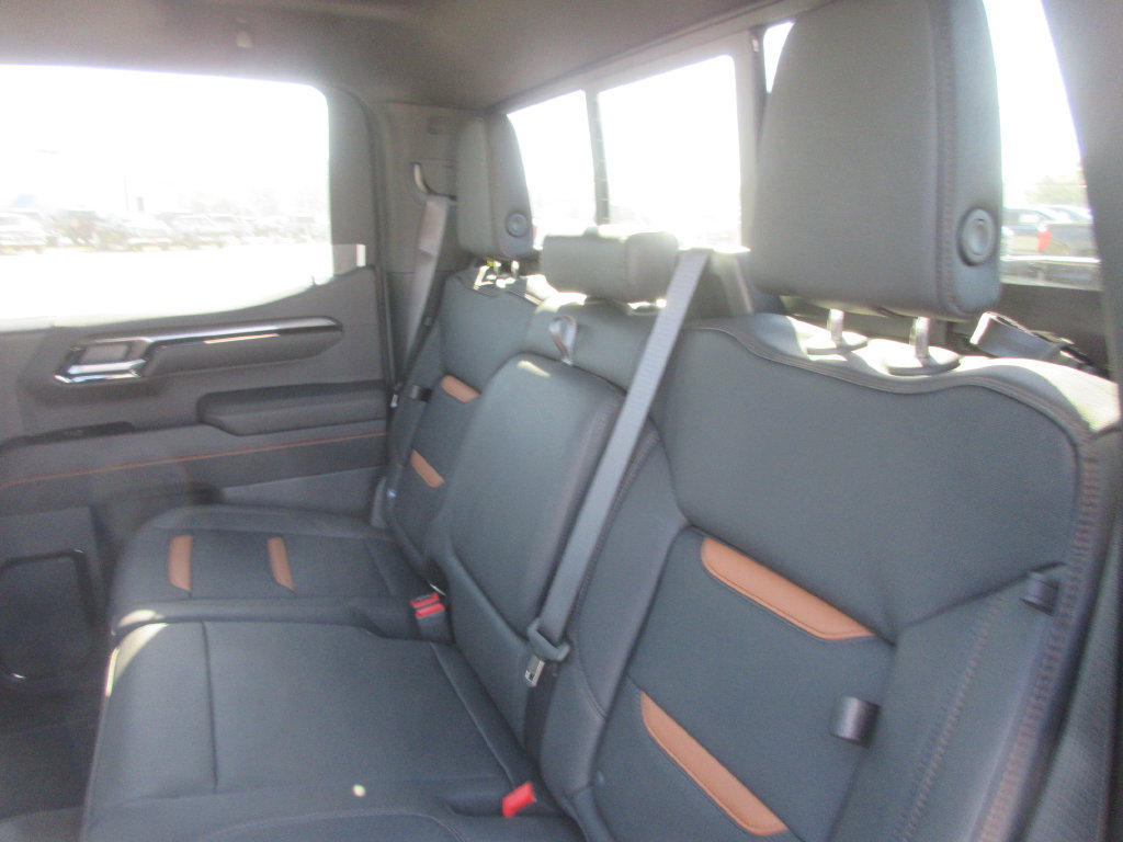 New 2026 GMC Sierra 1500 AT4 w/ AT4 Premium Package AWD/4WD image 13
