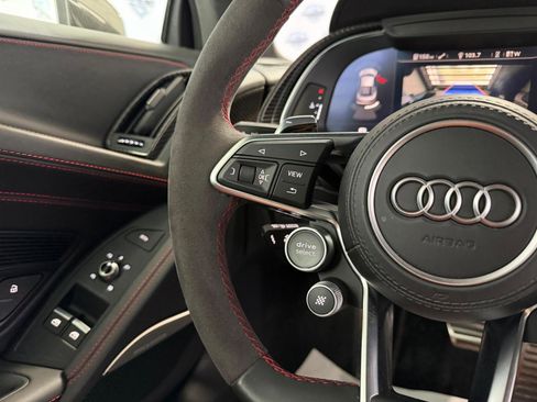 Used 2021 Audi R8 V10 RWD image 28