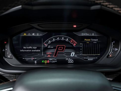 Used 2022 Lamborghini Urus AWD/4WD image 18