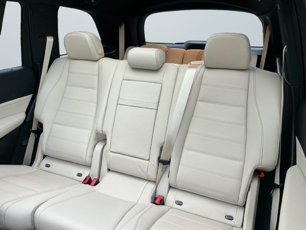 Used 2023 Mercedes-Benz GLS 450 4MATIC image 14