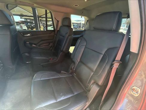Used 2020 Chevrolet Tahoe LT image 17